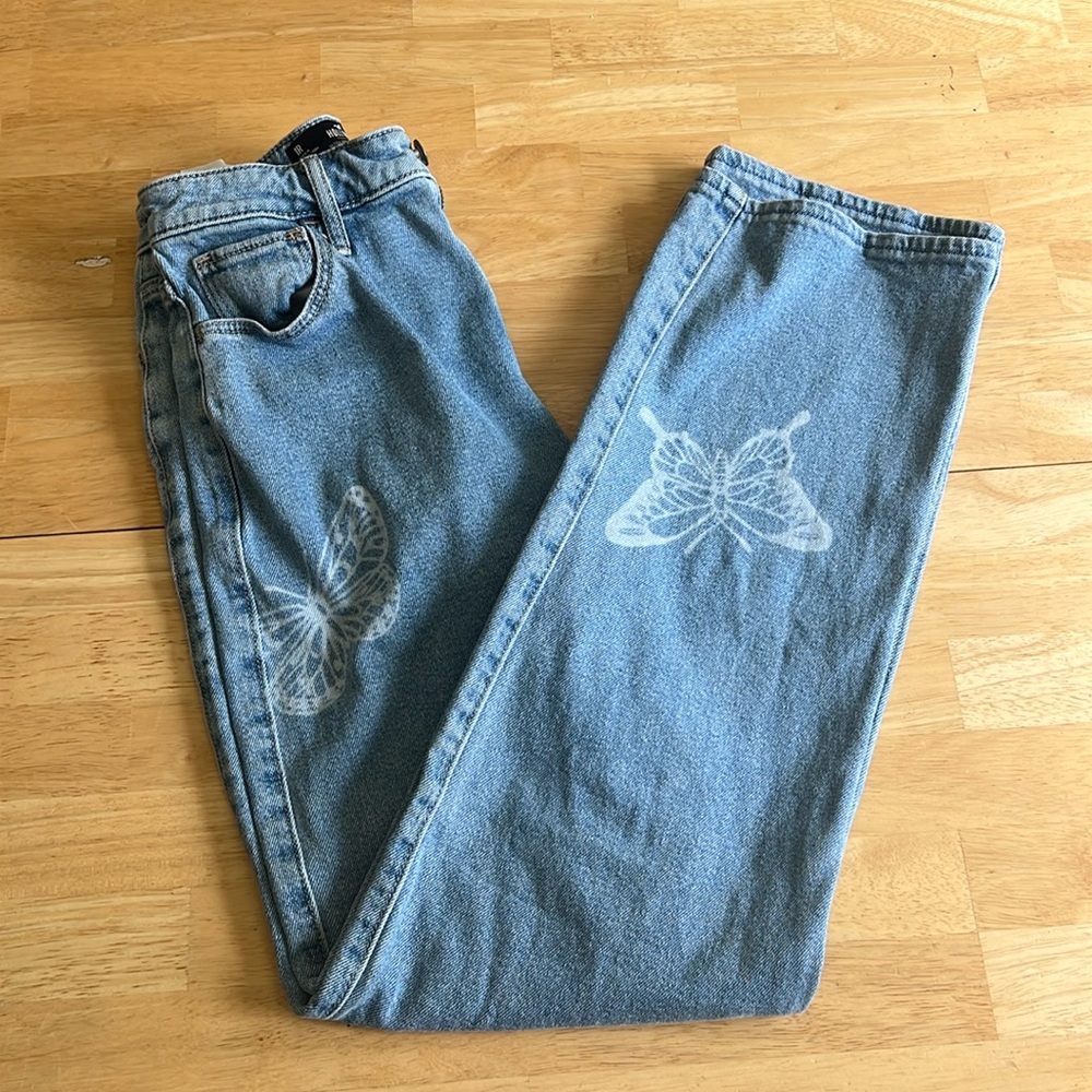 Baggy jeans with butterfly print